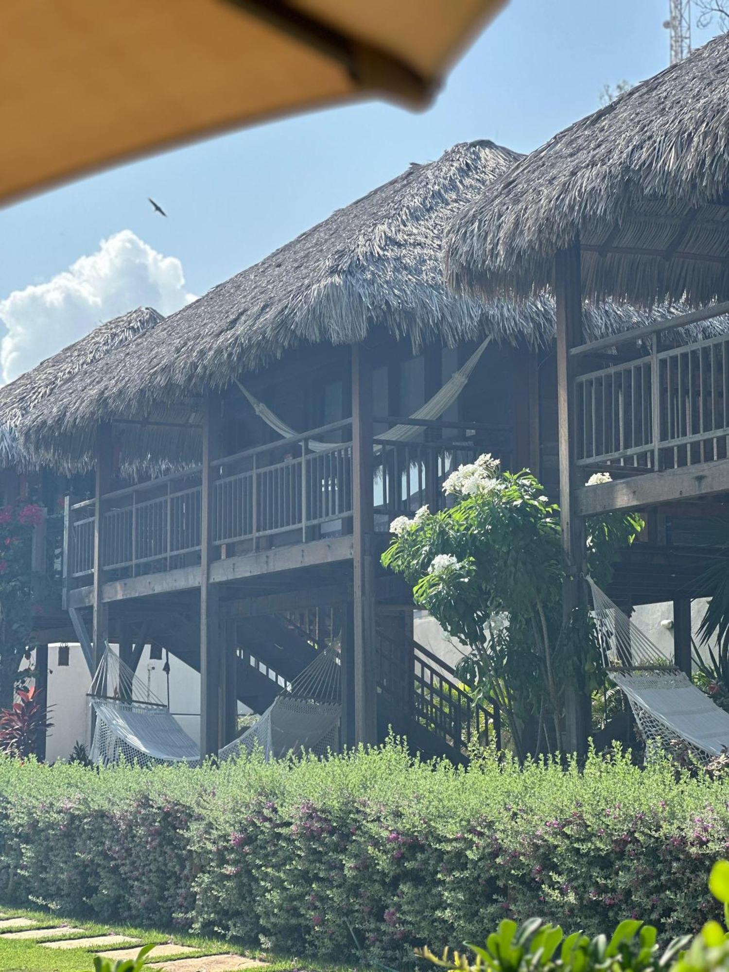 Pousada Casa Caju Bangalows Cumbuco Exteriör bild
